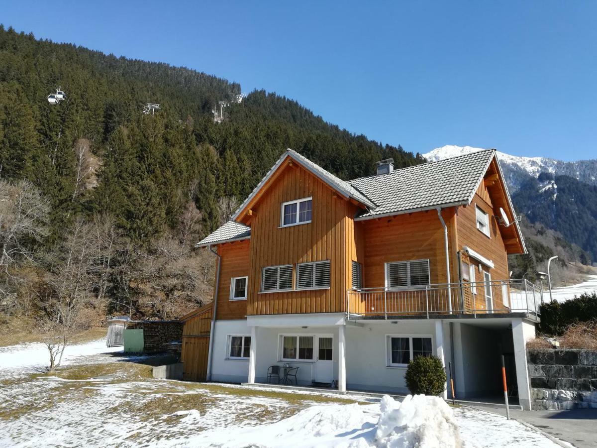 Haus Ambiatscha Daire Sankt Gallenkirch Dış mekan fotoğraf