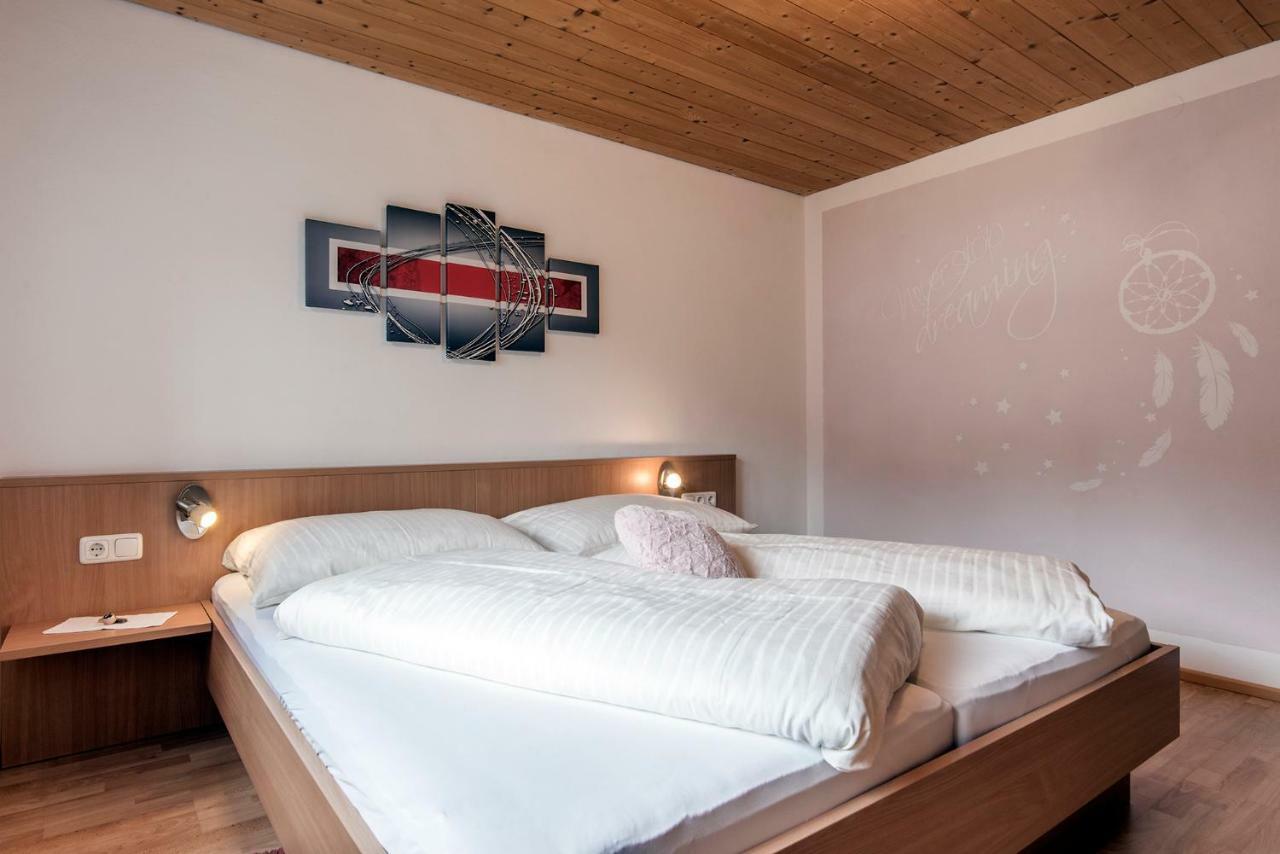 Haus Ambiatscha Daire Sankt Gallenkirch Dış mekan fotoğraf