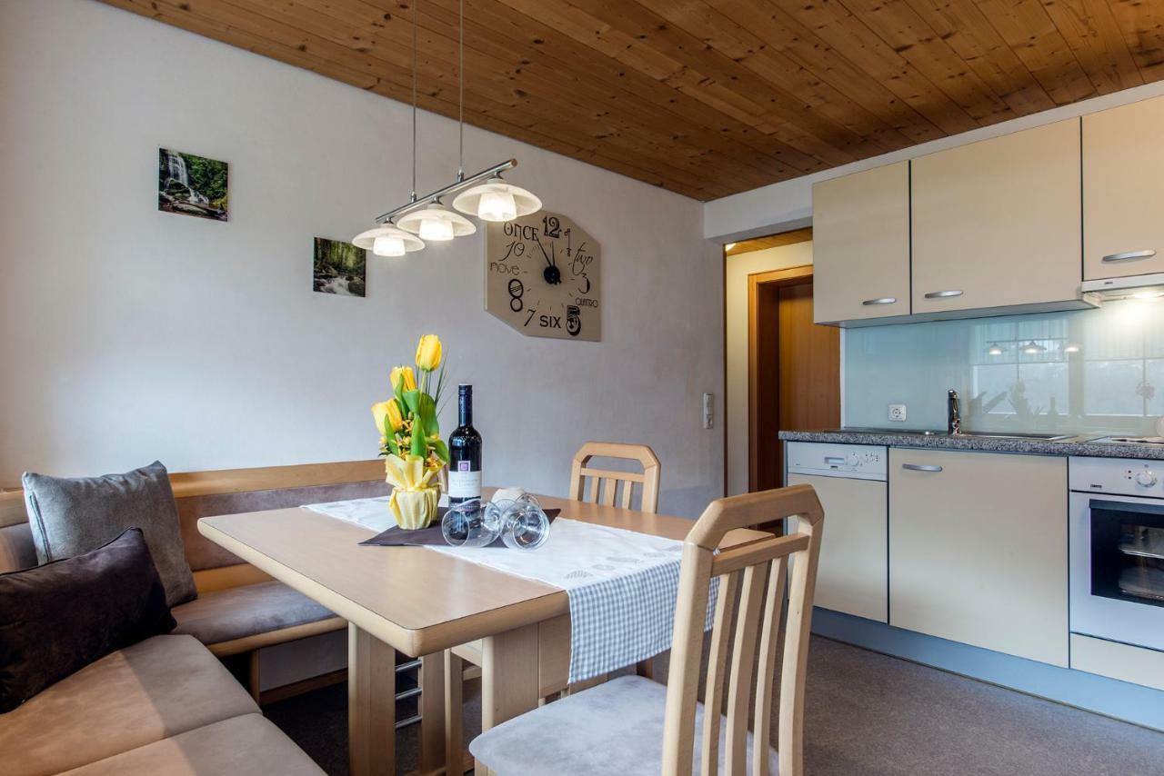 Haus Ambiatscha Daire Sankt Gallenkirch Dış mekan fotoğraf